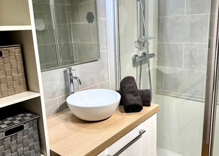 Apartman Agreable 2 Pieces Et Son Jardin Antibes